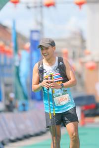 BIB: 5006
                            <button type="button" onclick="openModal(21762367)" class="btn btn-primary btn-sm float-right btn-popup" data-toggle="modal" data-target=".modal-high-quality">
                        <i class="fas fa-shopping-cart"></i> Add to Cart
                    </button>
                                            <button type="button" onclick="isThisMe(21762367, true)" class="btn btn-success btn-sm float-right btn-popup btn-isme hidden" data-toggle="tooltip" data-placement="bottom" title="นี่คือรูปของคุณใช่ไหม คลิกที่นี่เพื่อเอาเข้าอัลบั้ม">
                        <i class="fas fa-plus"></i> Add to album
                    </button>
                    <button type="button" onclick="isThisMe(21762367, false)" class="btn btn-warning btn-sm float-right btn-popup btn-isnotme hidden">
                        <i class="fas fa-ban"></i> Remove from album
                    </button>